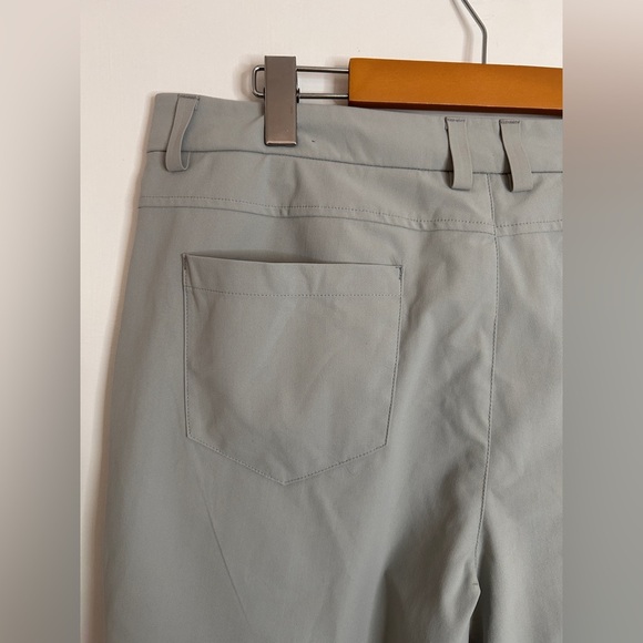 Men’s Grey Willit Lightweight Golf/Dress Pants Size 33 x 28 - Picture 9 of 10